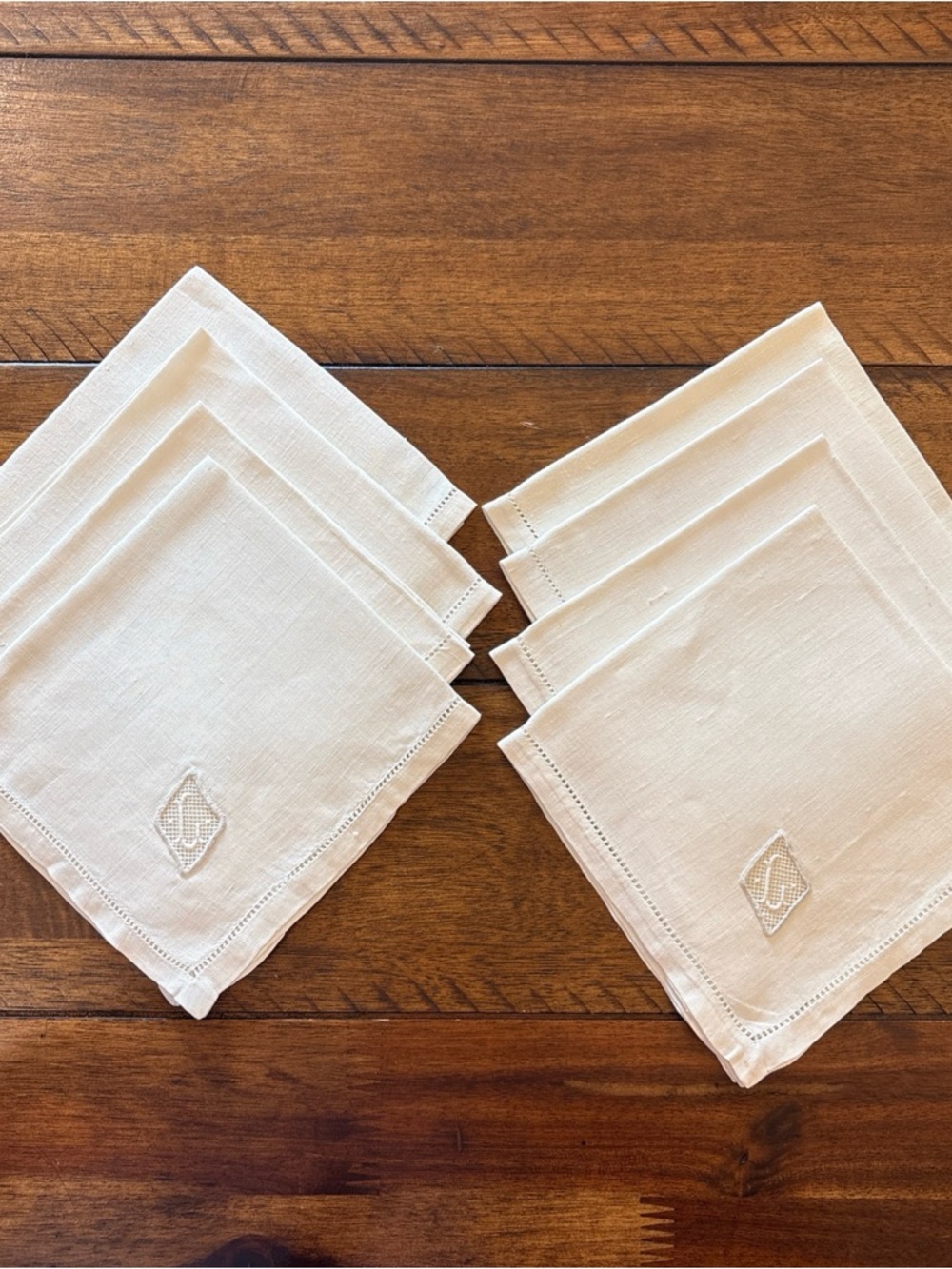 Set Of 8 Ivory Linen Lunch Napkins W/Embroidered Initial “L” & Cutwork Edges 11”